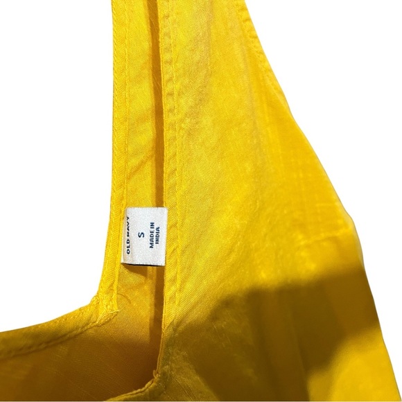 🟣Old Navy Yellow V-Neck Tank Top – Size Small - Picture 4 of 4
